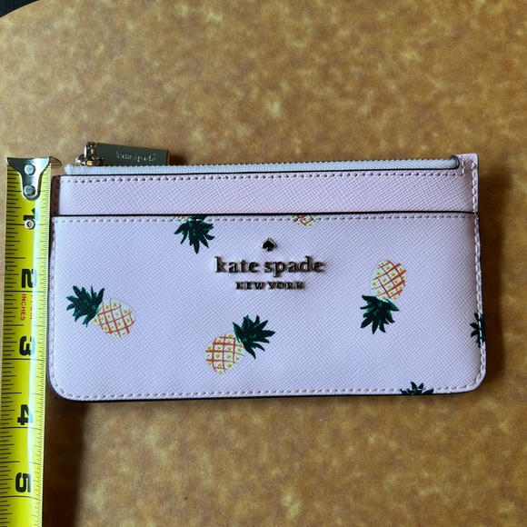 Kate Spade Pineapple Large Slim Card Holder Wallet - Picture 5 of 7